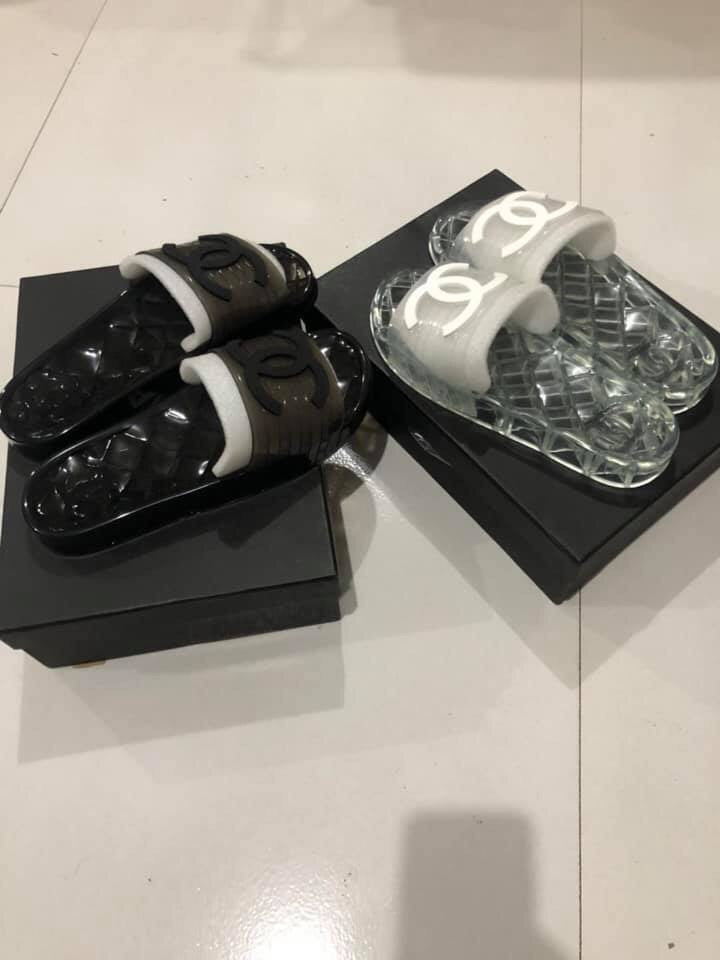 Chanel Slides